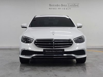 MERCEDES-BENZ E-CLASS - 2