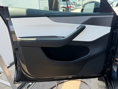 صورة مصغرة 38 لـ 2025 Tesla MODEL Y