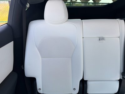 صورة مصغرة 50 لـ 2025 Tesla MODEL Y