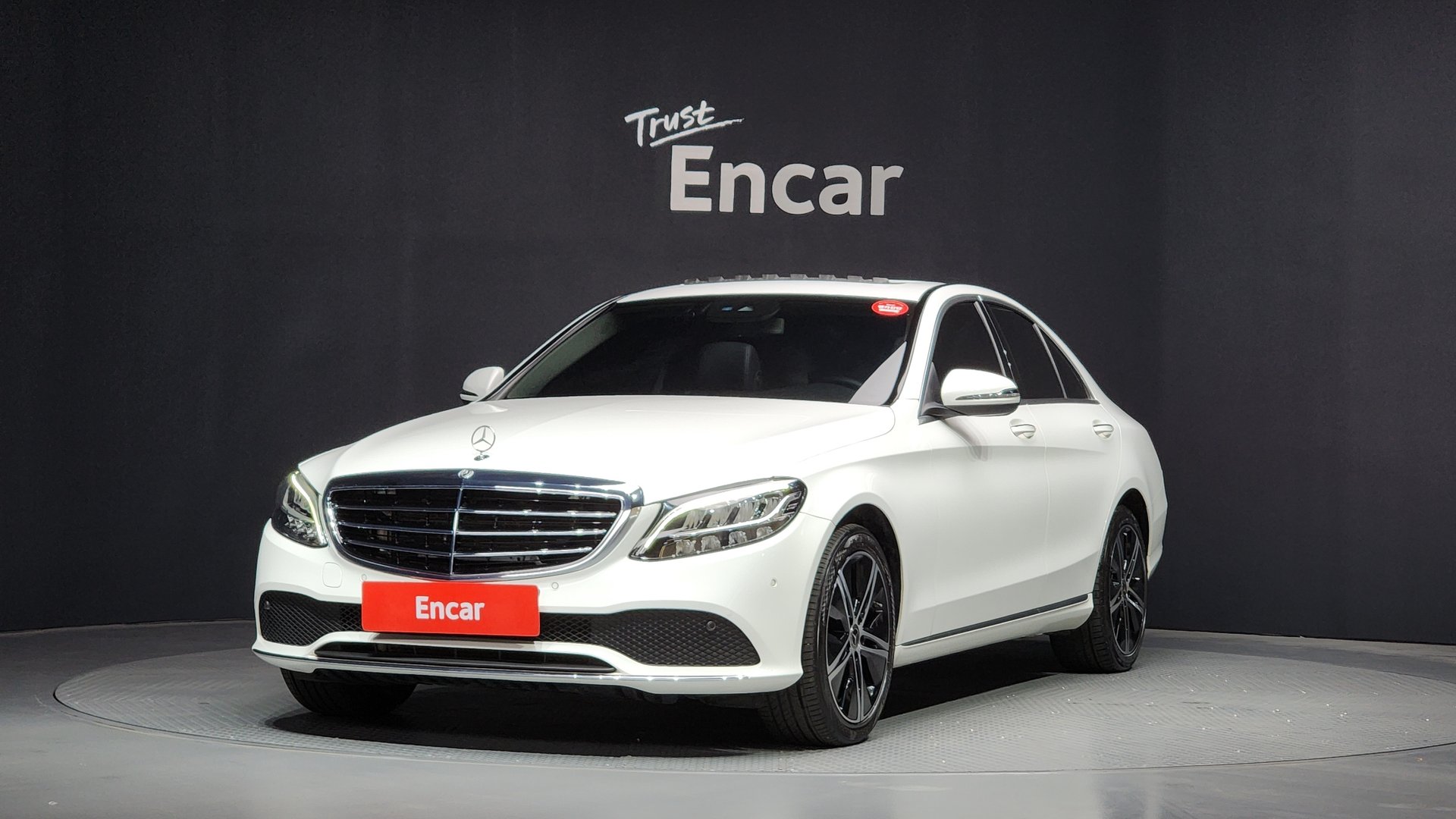 MERCEDES-BENZ C-CLASS - View 1