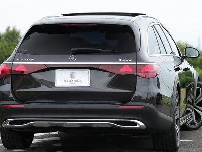 2024 Mercedes-BENZ E-CLASS — миниатюра 33