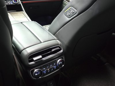 2020 Genesis GV80 — миниатюра 28