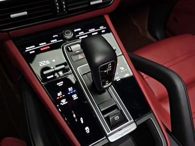 صورة مصغرة 12 لـ 2022 Porsche CAYENNE