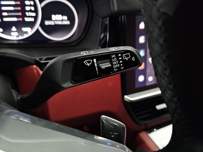 صورة مصغرة 37 لـ 2022 Porsche CAYENNE