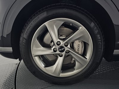 صورة 6 لـ 2024 Genesis GV70