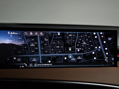 2024 Genesis GV70 thumbnail 20