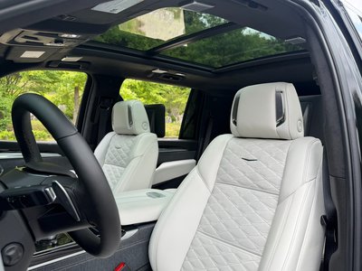 2025 Cadillac ESCALADE 5TH GENERATION 照片 5