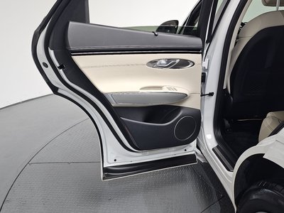 2023 Genesis GV70 thumbnail 15