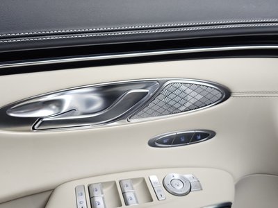 2023 Genesis GV70 thumbnail 27