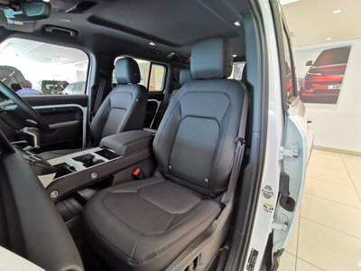2025 LAND Rover DEFENDER 缩略图 28