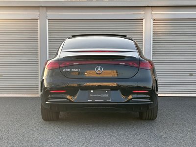 MERCEDES-BENZ EQE - 8