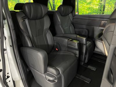 2024 Toyota ALPHARD photo 10