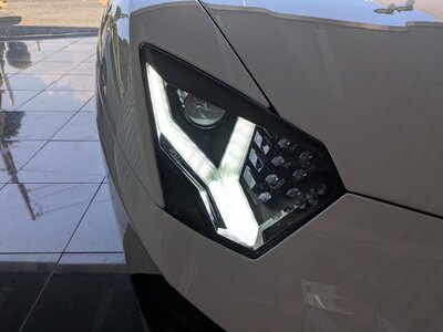 LAMBORGHINI AVENTADOR ROADSTER - 8