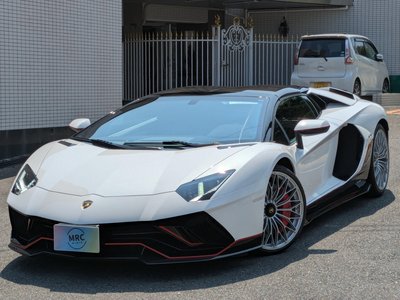 LAMBORGHINI AVENTADOR ROADSTER