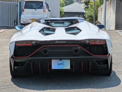 LAMBORGHINI AVENTADOR ROADSTER - 5