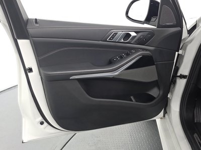 صورة مصغرة 14 لـ 2025 BMW X5