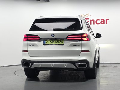 صورة 4 لـ 2025 BMW X5