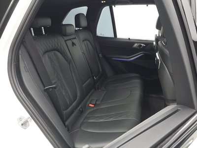 صورة مصغرة 17 لـ 2025 BMW X5