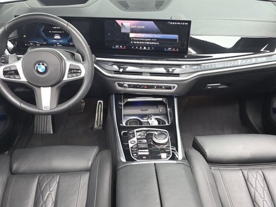 صورة 5 لـ 2025 BMW X5