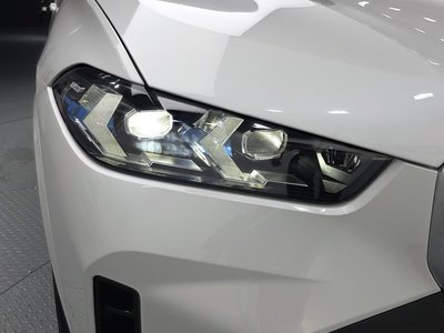 صورة 9 لـ 2025 BMW X5