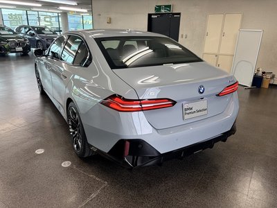 2025 BMW I5 照片 9