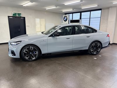 2025 BMW I5 照片 7
