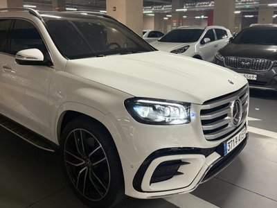 MERCEDES-BENZ GLS