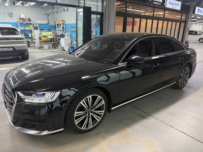 AUDI A8 - 5