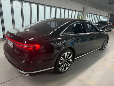 AUDI A8 - 3