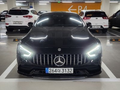 MERCEDES-BENZ AMG GT - 4