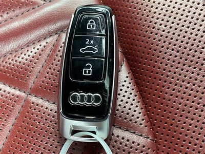 2023 AUDI SQ8 photo 40