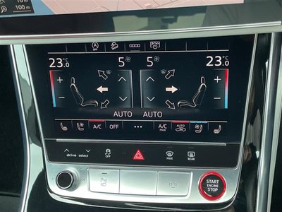 2023 AUDI SQ8 photo 10