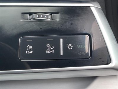 2023 AUDI SQ8 photo 9