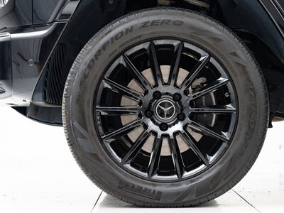 MERCEDES-BENZ G-CLASS - 2