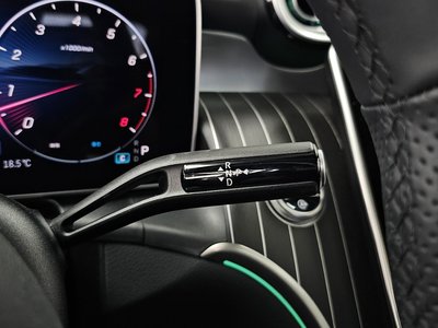 MERCEDES-BENZ GLC - 9