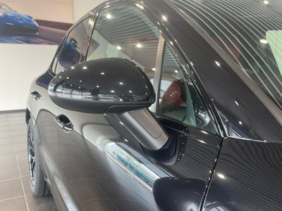 PORSCHE MACAN - 9