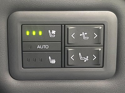 TOYOTA ALPHARD - 9