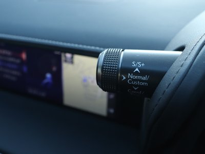 صورة مصغرة 65 لـ 2023 Lexus LC CONVERTIBLE