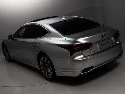2021 Lexus LS — миниатюра 33