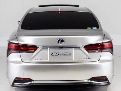 2021 Lexus LS — миниатюра 21