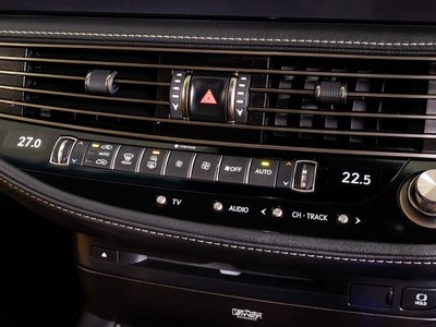 2021 Lexus LS — миниатюра 52