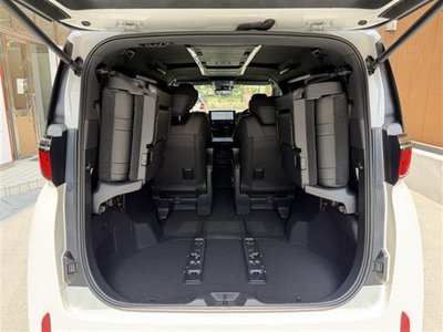 2025 Toyota ALPHARD 缩略图 73