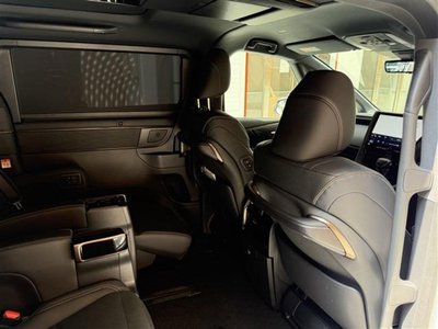 2025 Toyota ALPHARD 缩略图 60