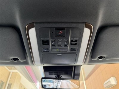 2025 Toyota ALPHARD 缩略图 43