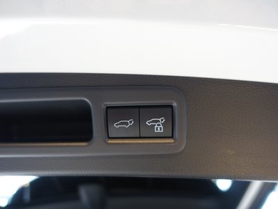 صورة مصغرة 37 لـ 2023 Lexus RX