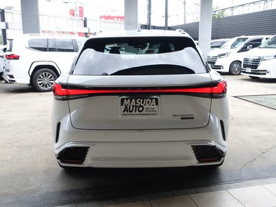 صورة مصغرة 22 لـ 2023 Lexus RX