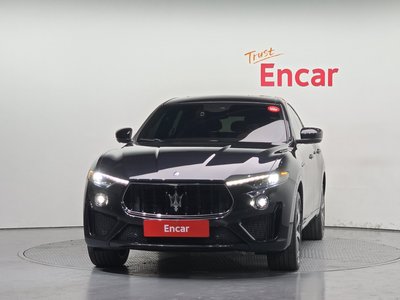 MASERATI LEVANTE - 2