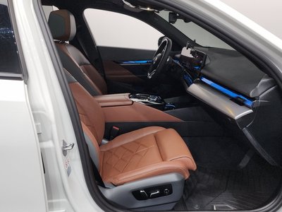 صورة مصغرة 16 لـ 2024 BMW 5 SERIES