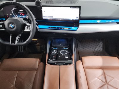 صورة 5 لـ 2024 BMW 5 SERIES