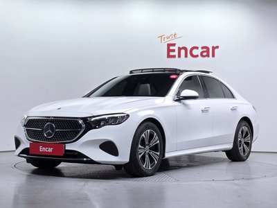 MERCEDES-BENZ E-CLASS - 1